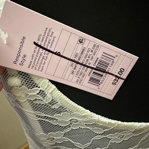 Beautiful White Lace Dress BNWT - Picture 4 of 4